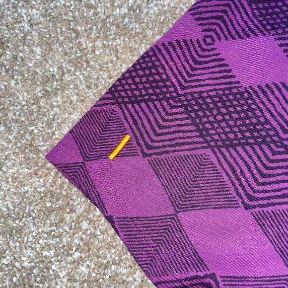 Lucy Brand purple & black diamond print athletic top dry wicking SZ SM - Picture 3 of 6